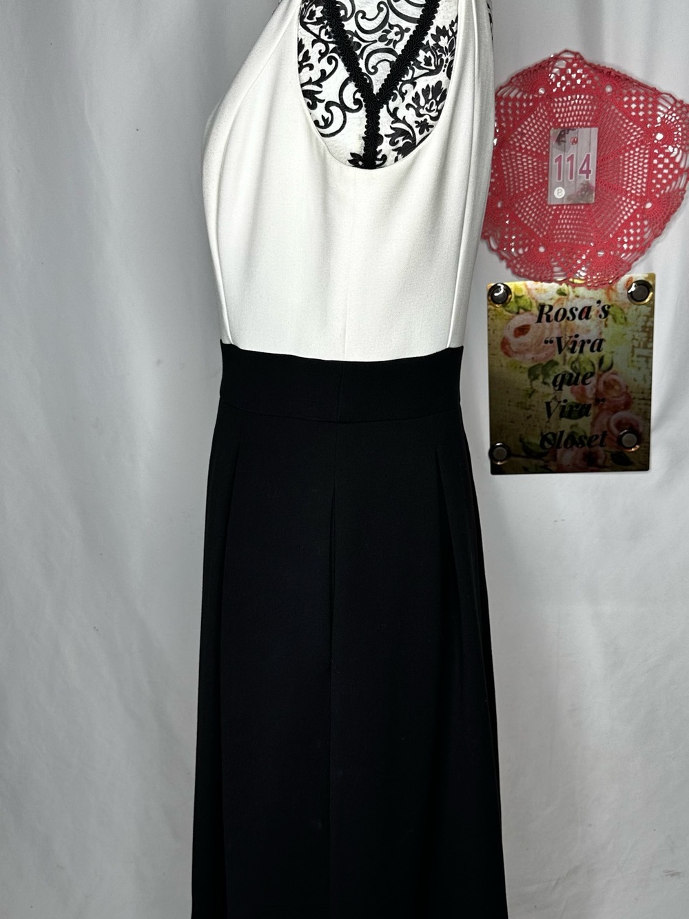 White House Black Market Sleeveless Black & Off-White Beaded Neckline Dress 12 - Picture 2 of 16